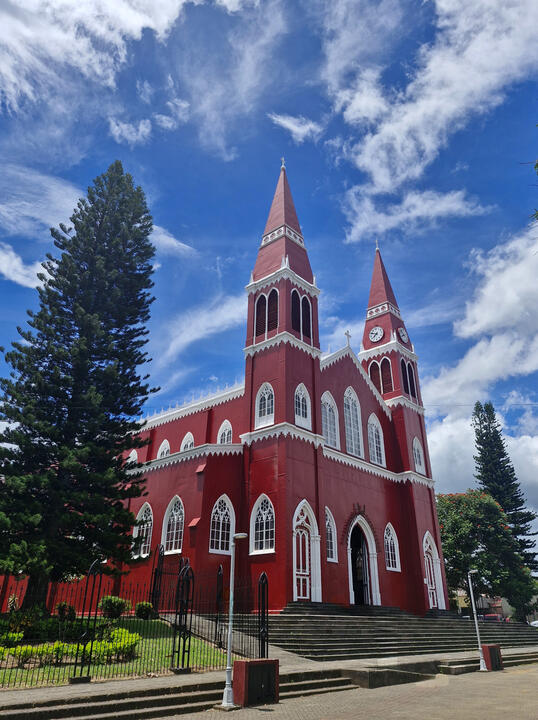 Built in 1897, it is located near the town of Sarchí, the cradle of Costa Rica’s national craftsmanship. Nature and Wildlife in Costa Rica.